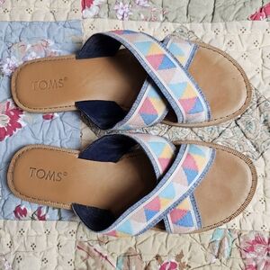 TOMS Viv Tribal Multicolor Sandals‎ Summer